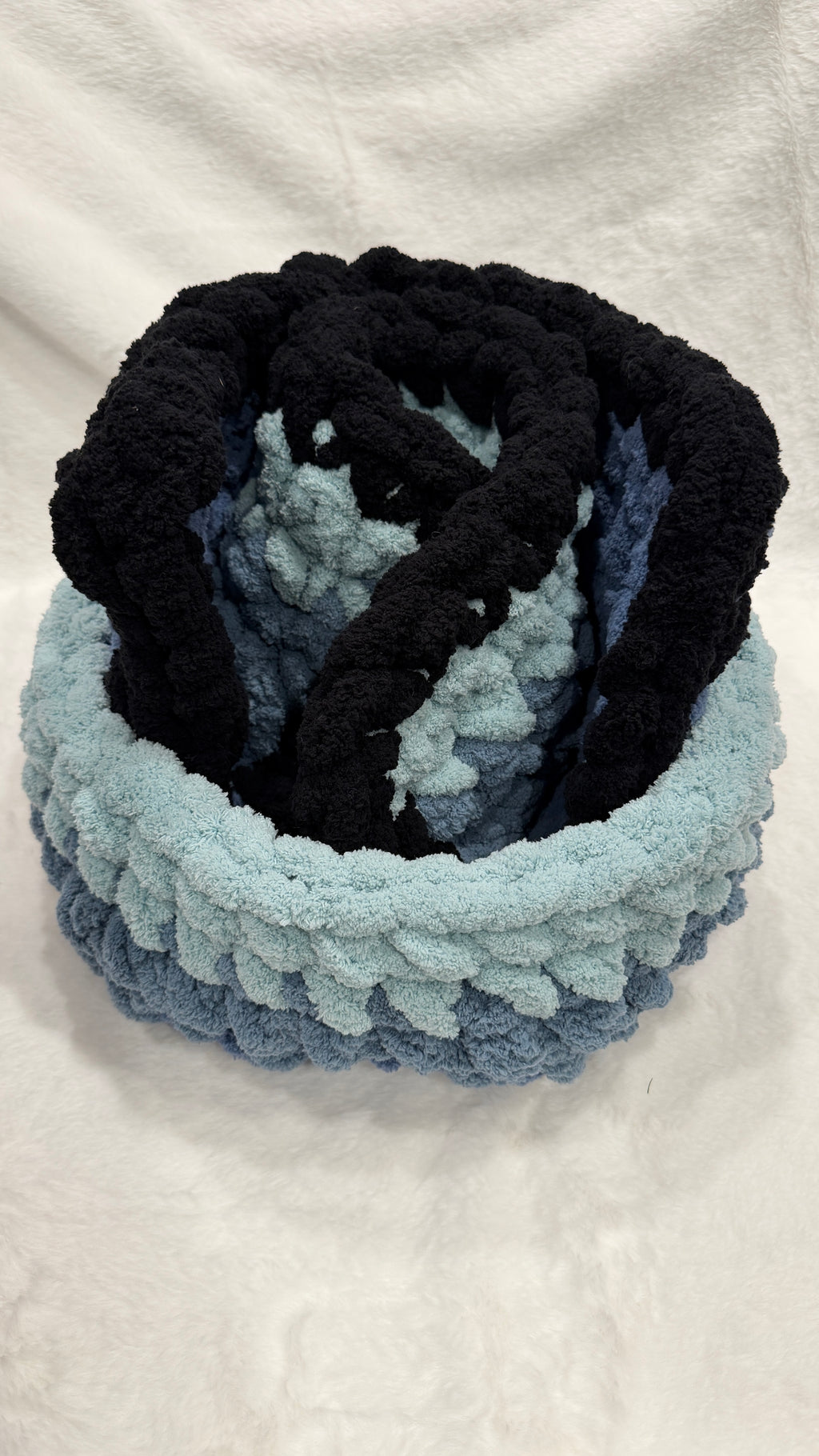 Amazonite Set — Handmade Plush Pet Bed & Matching Pet Mat